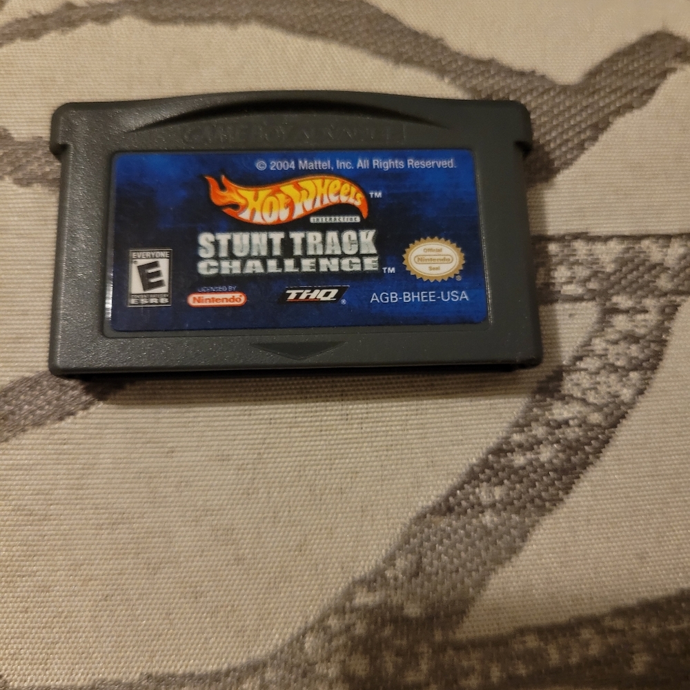 Game Boy Advance Hot Wheels Stunt Track Challenge
